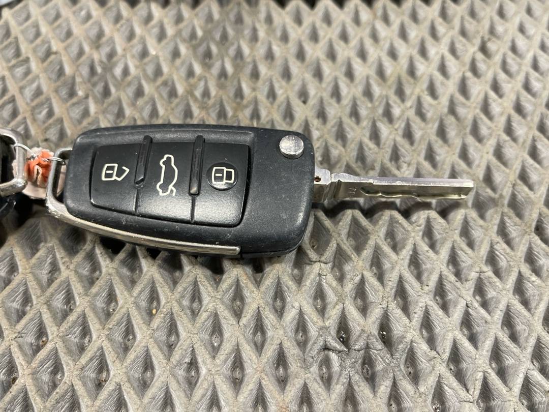 Комплект замков с ключом, 5406 рублей, Красноярск