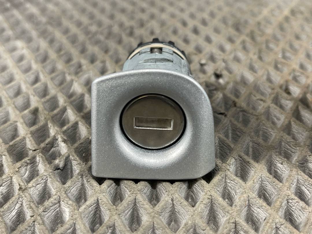 Комплект замков с ключом, 5406 рублей, Красноярск