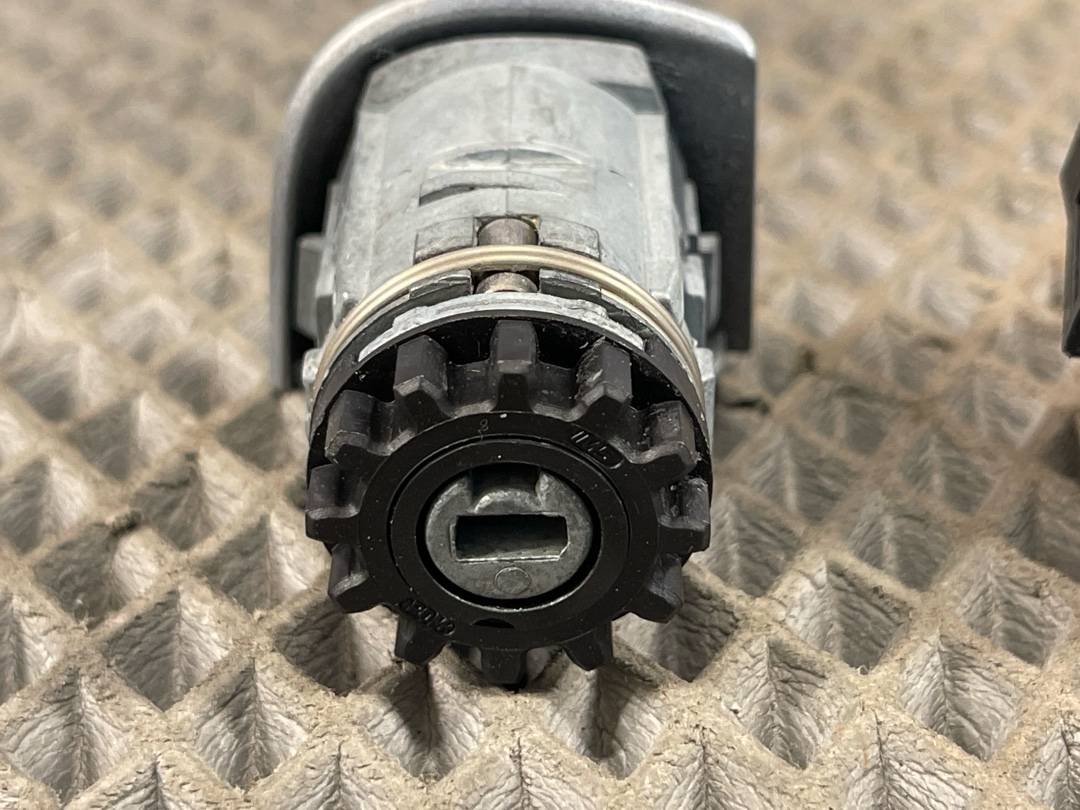 Комплект замков с ключом, 5406 рублей, Красноярск