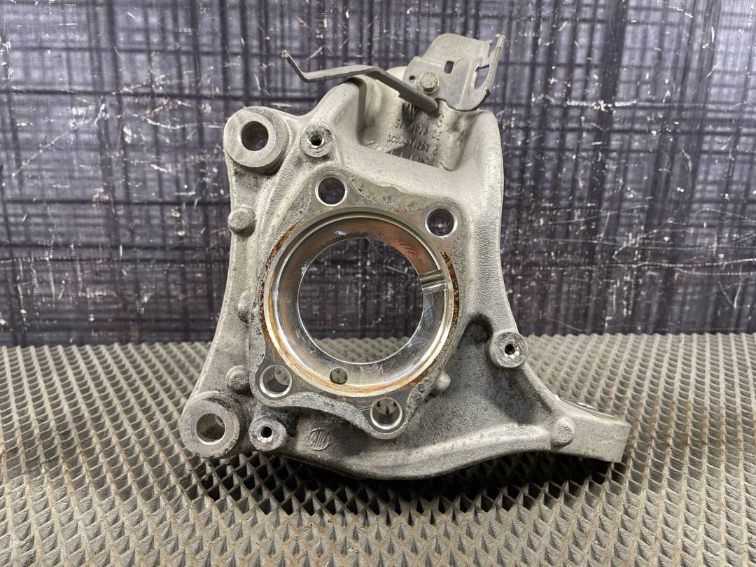 Поворотный кулак, 4320 рублей, Красноярск