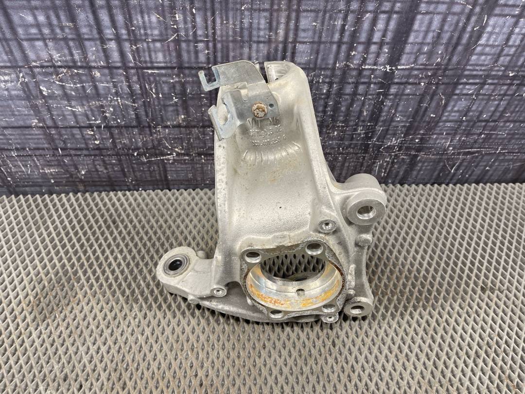 Поворотный кулак, 4320 рублей, Красноярск