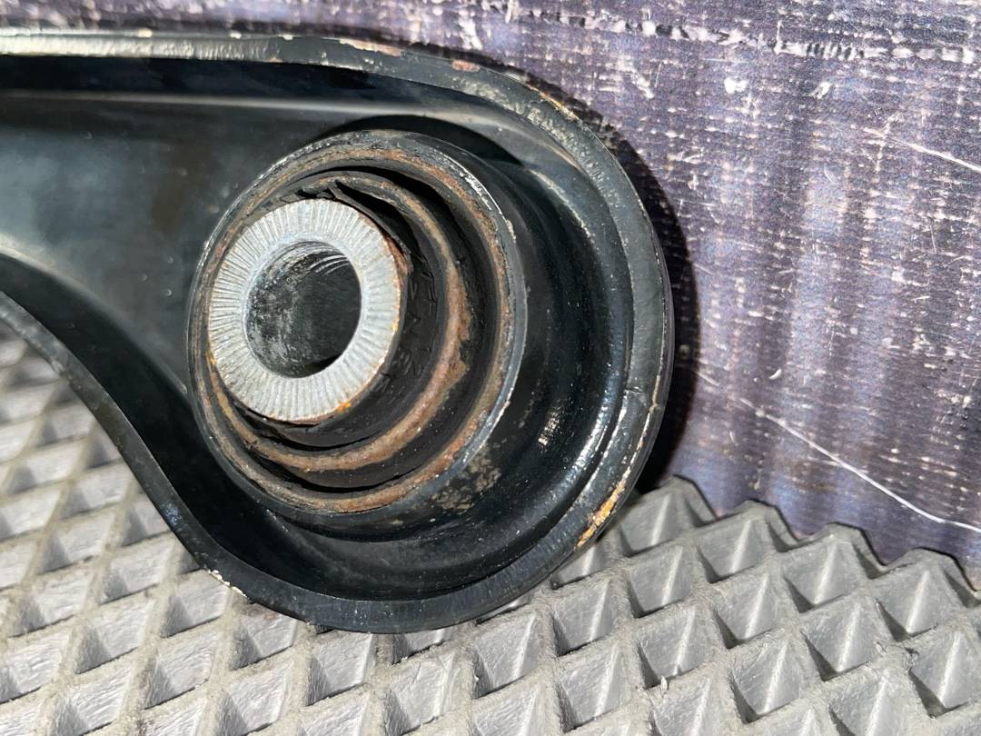 Рычаг подвески, 1520 рублей, Красноярск