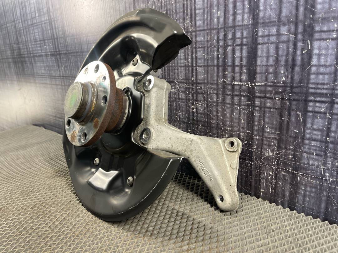 Поворотный кулак, 3430 рублей, Красноярск