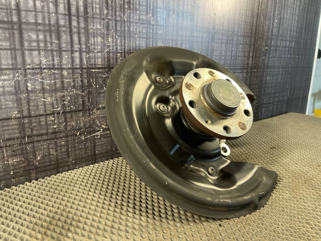 Поворотный кулак, 3430 рублей, Красноярск