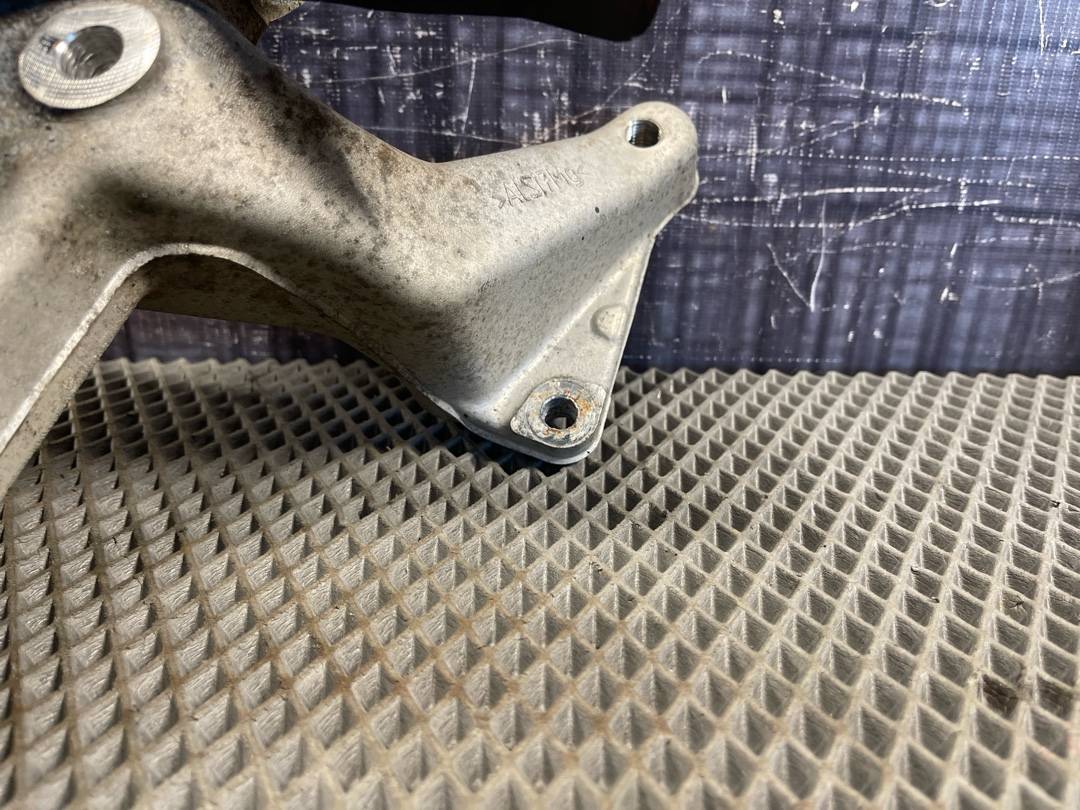 Поворотный кулак, 3430 рублей, Красноярск