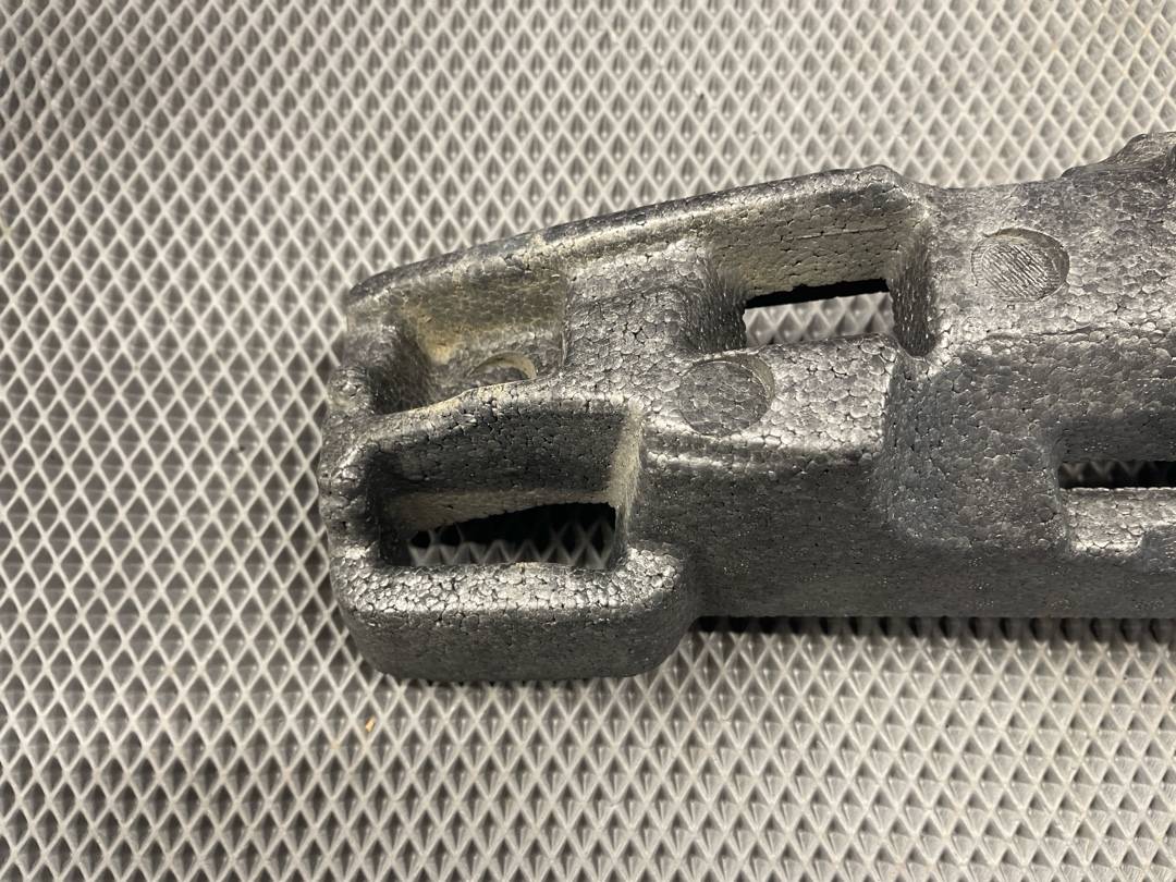 Усилитель бампера, 5860 рублей, Красноярск