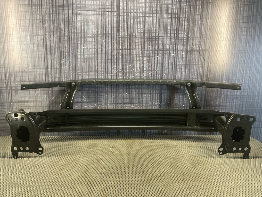 Усилитель бампера, 5860 рублей, Красноярск