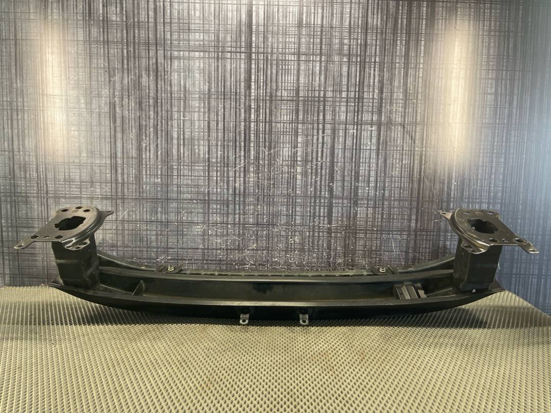 Усилитель бампера, 5860 рублей, Красноярск