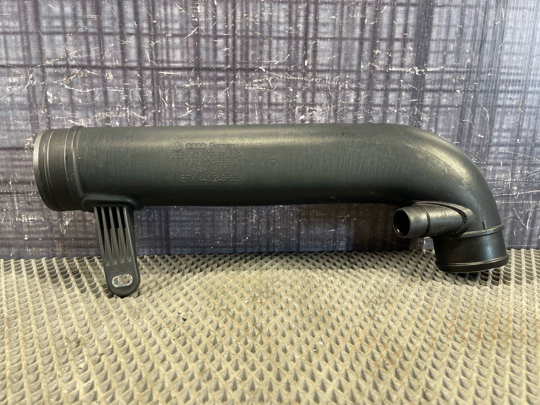 Патрубок впускной, 1480 рублей, Красноярск