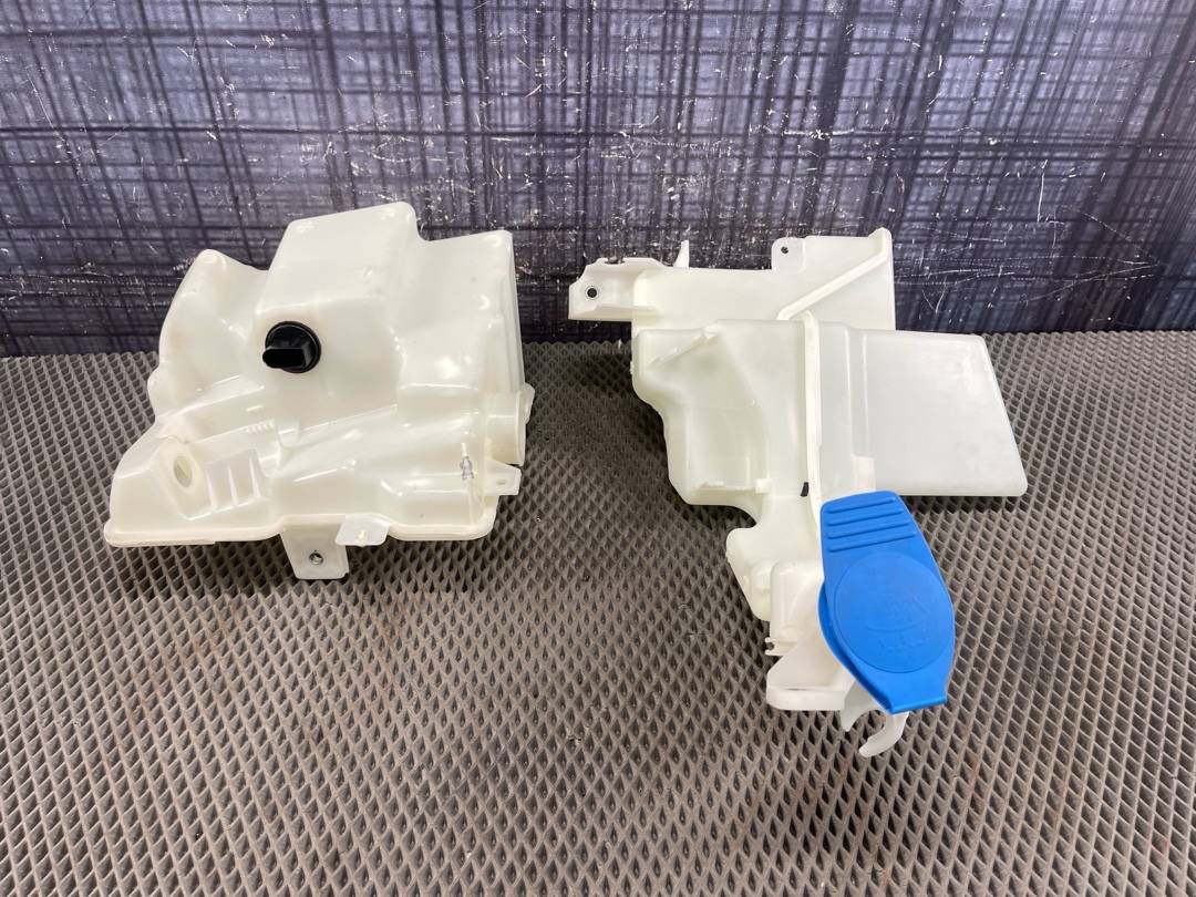 Бачок омывателя, 3370 рублей, Красноярск