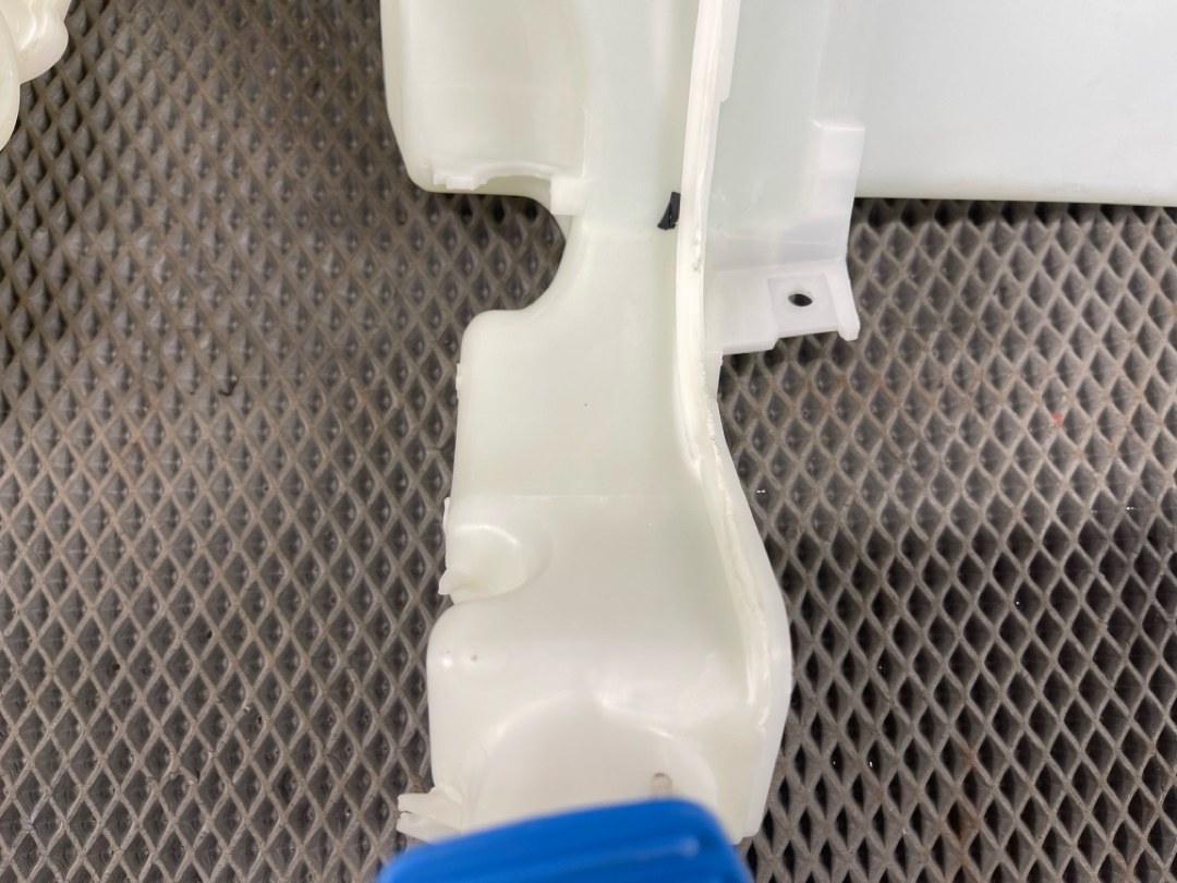 Бачок омывателя, 3370 рублей, Красноярск