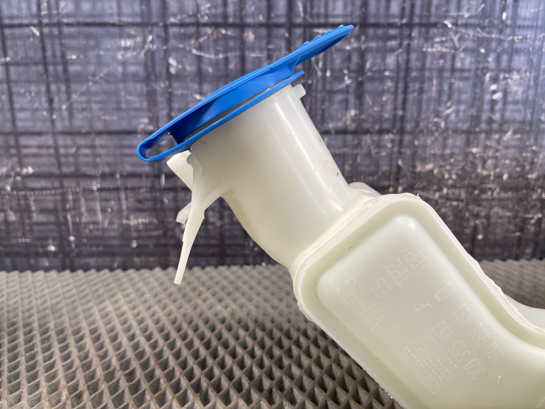 Бачок омывателя, 3370 рублей, Красноярск