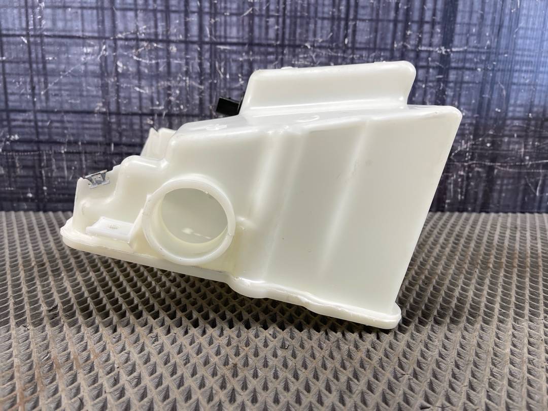 Бачок омывателя, 3370 рублей, Красноярск