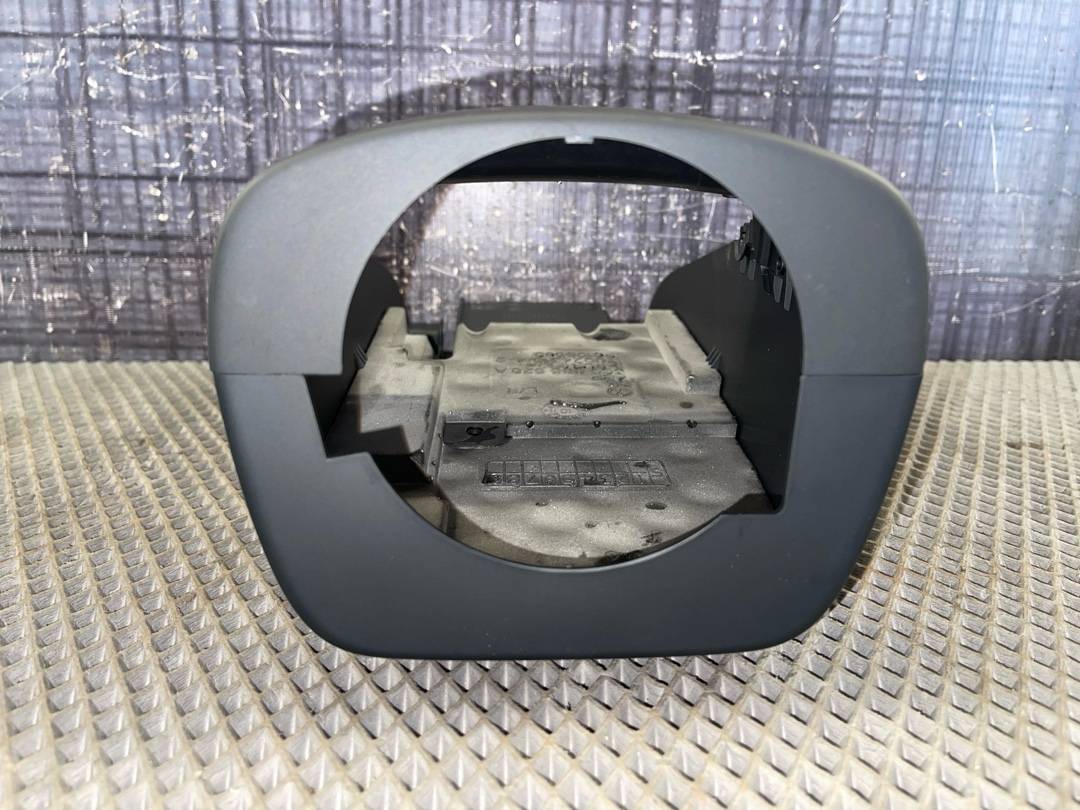 Кожух рулевой колонки, 1280 рублей, Красноярск