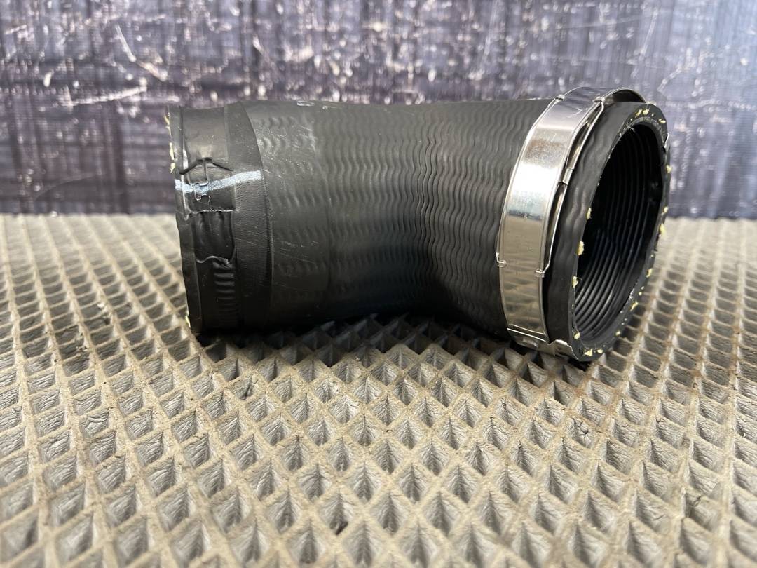 Патрубок интеркуллера, 1120 рублей, Красноярск