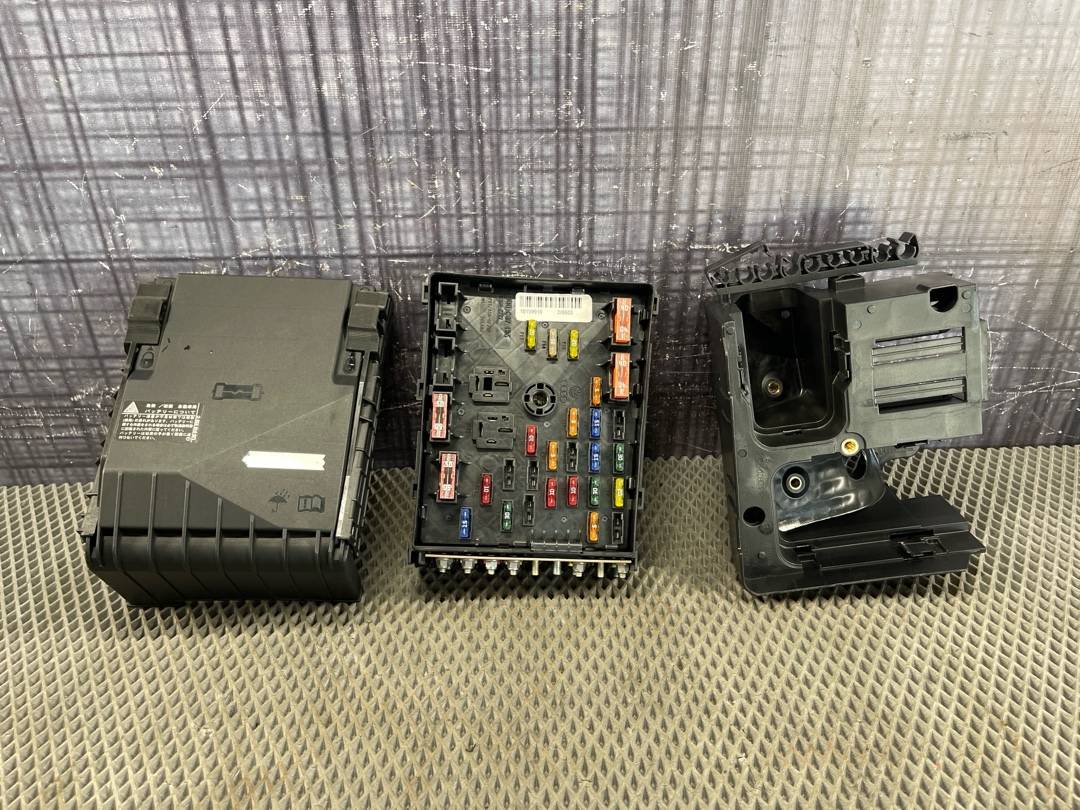 Блок предохранителей, 2120 рублей, Красноярск