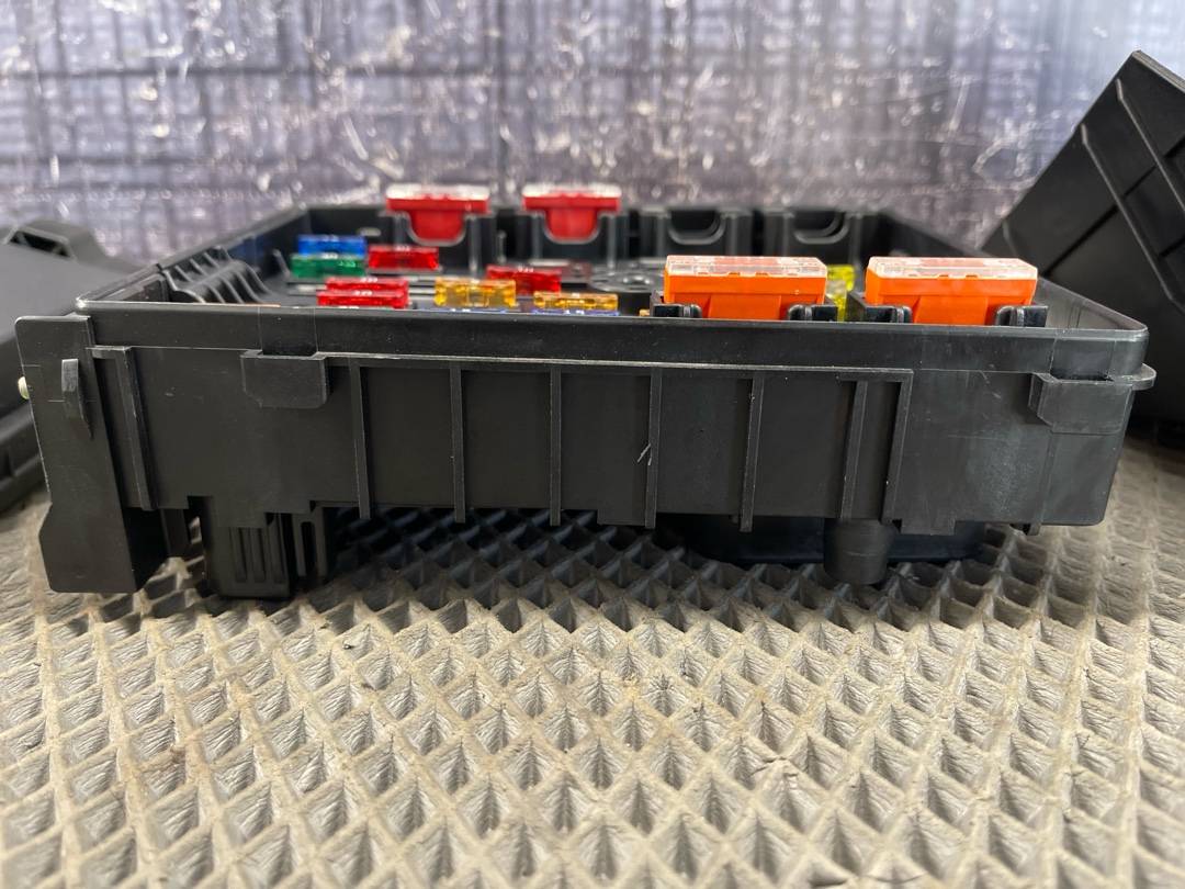 Блок предохранителей, 2120 рублей, Красноярск