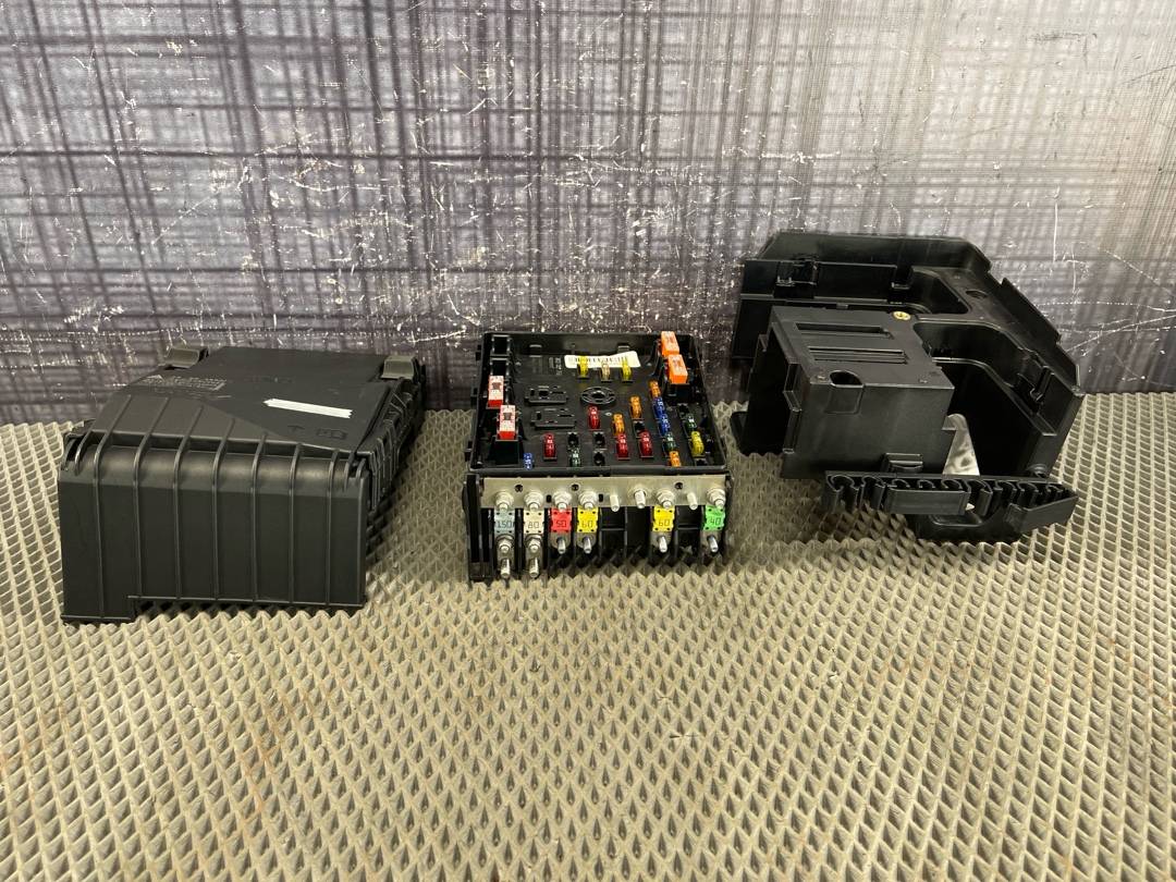 Блок предохранителей, 2120 рублей, Красноярск