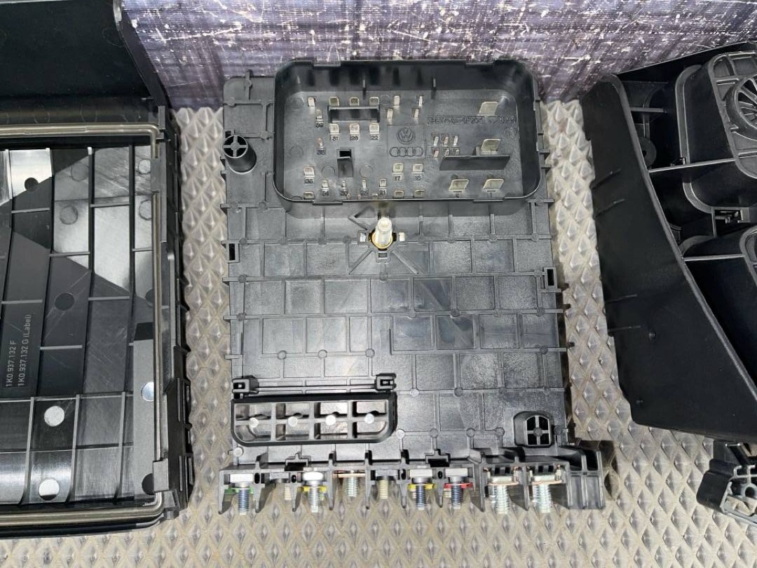 Блок предохранителей, 2120 рублей, Красноярск