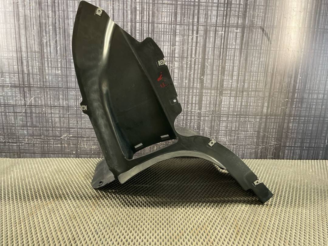 Подкрылок, 2520 рублей, Красноярск