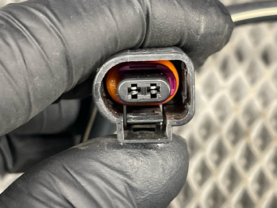 Клемма с проводом, 1470 рублей, Красноярск