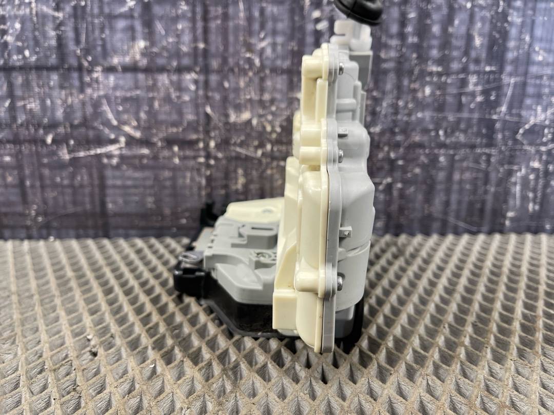 Замок двери, 1570 рублей, Красноярск