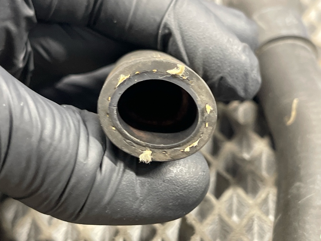 Шланг системы охлаждения, 2110 рублей, Красноярск