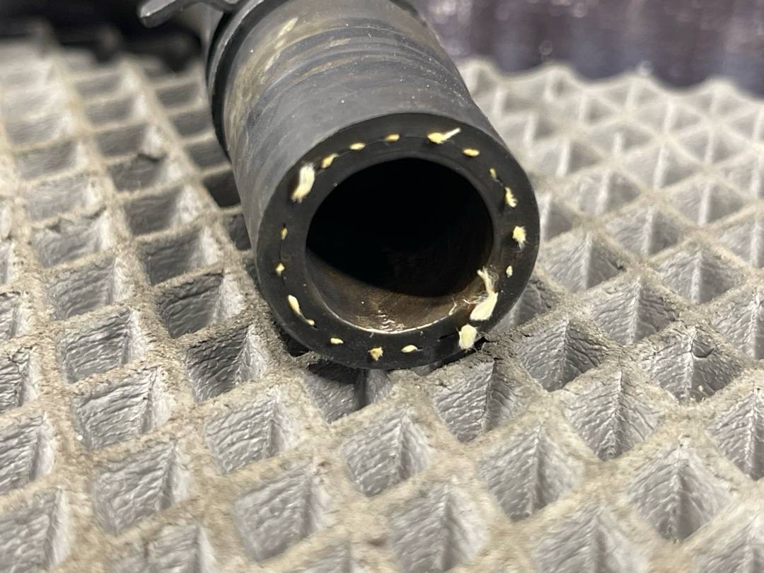 Шланг системы охлаждения, 840 рублей, Красноярск