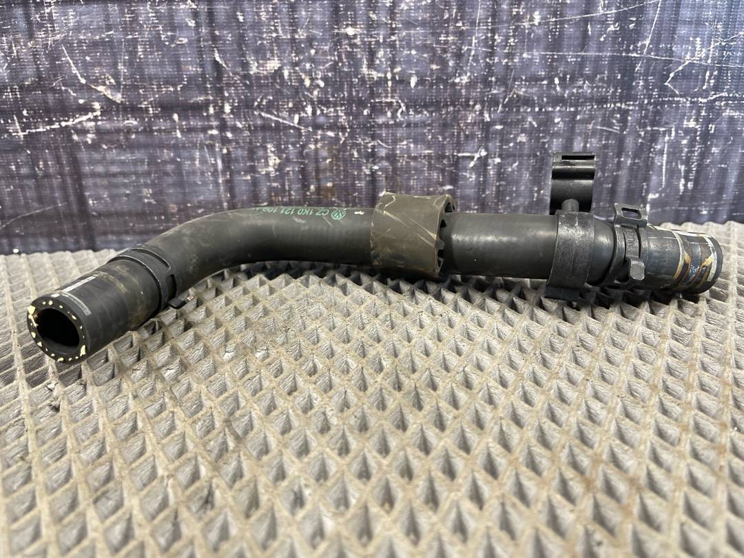 Шланг системы охлаждения, 840 рублей, Красноярск