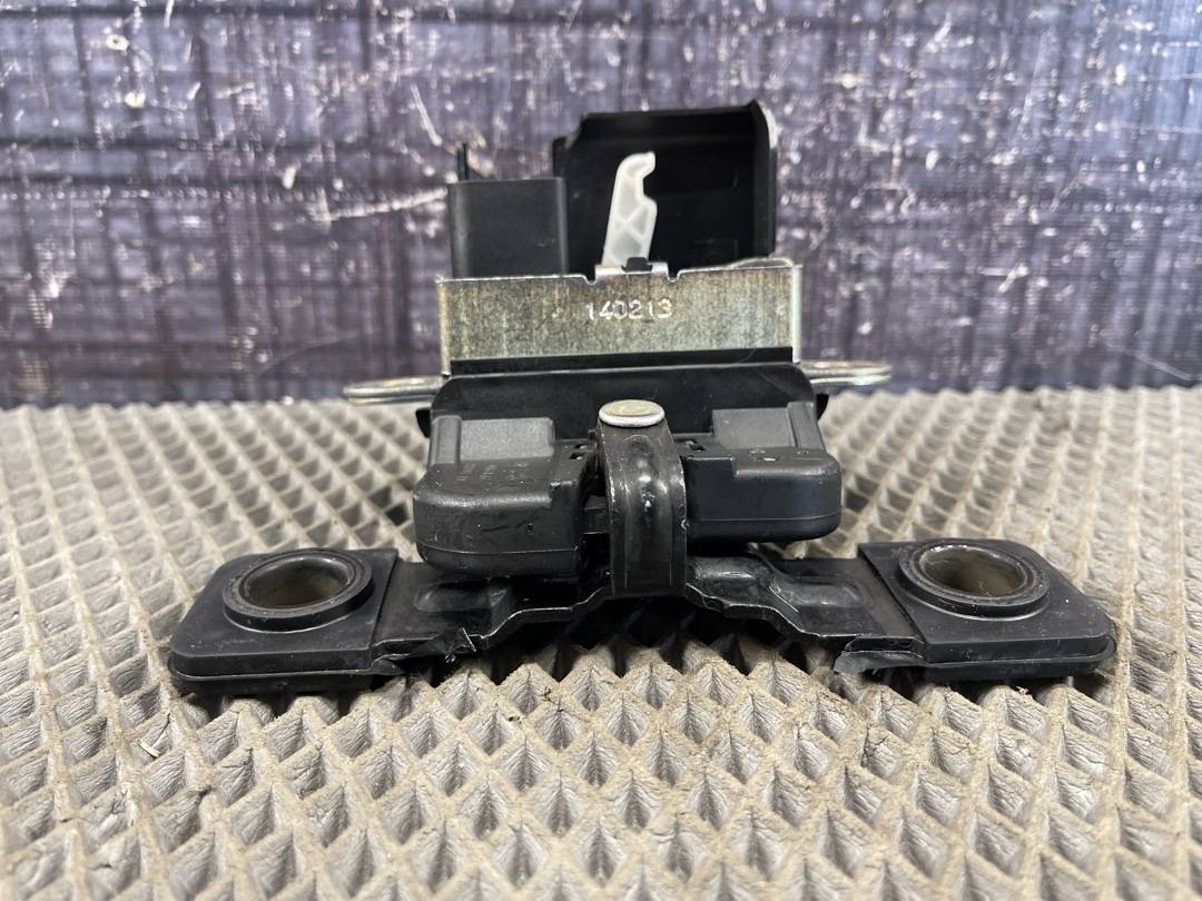 Замок крышки багажника, 3220 рублей, Красноярск