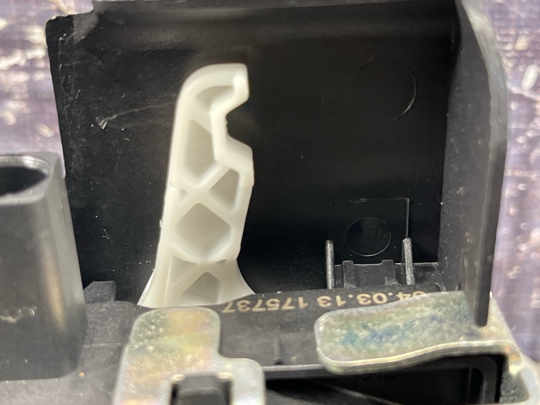 Замок крышки багажника, 3220 рублей, Красноярск