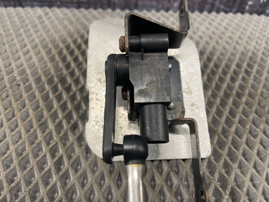 Датчик уровня подвески, 3070 рублей, Красноярск