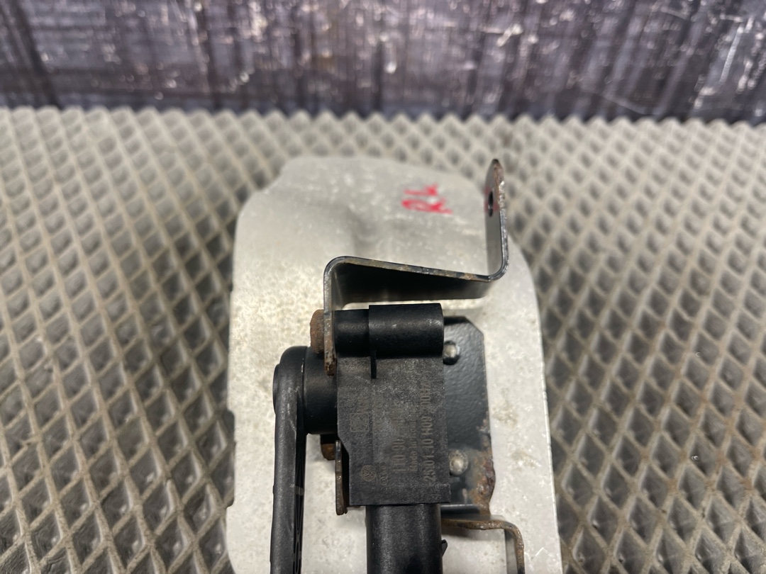 Датчик уровня подвески, 3070 рублей, Красноярск