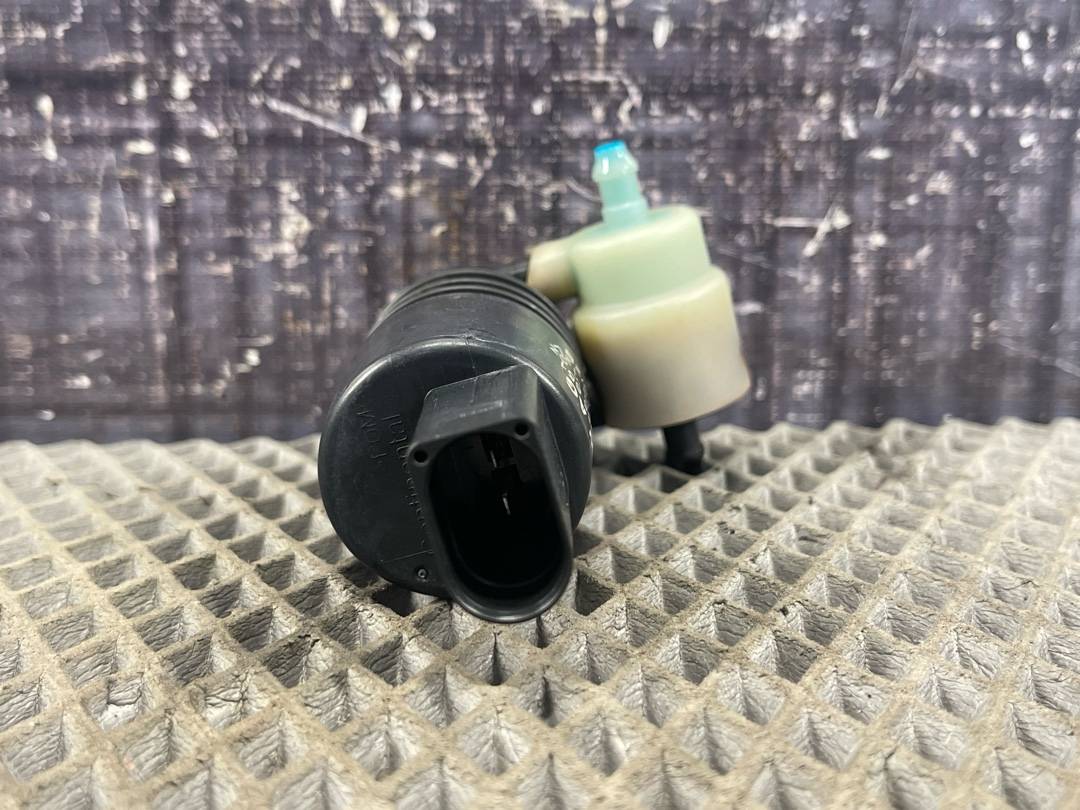 Мотор бачка стеклоомывателя, 980 рублей, Красноярск