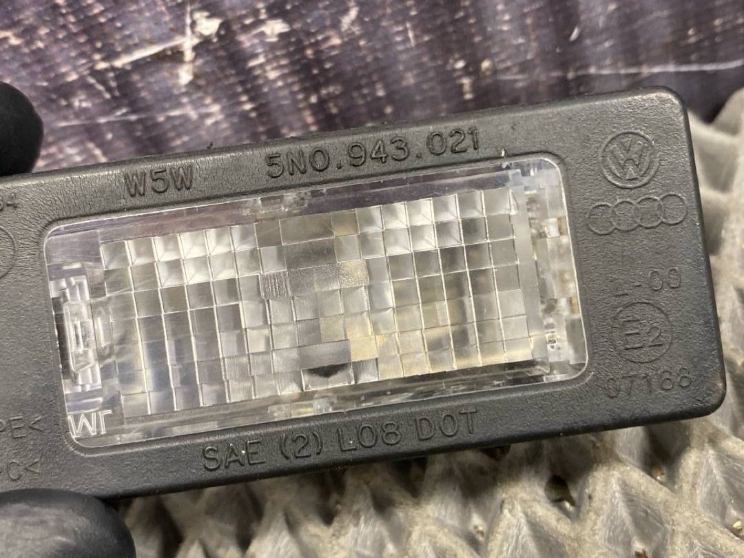 Плафон подсветки номера, 630 рублей, Красноярск