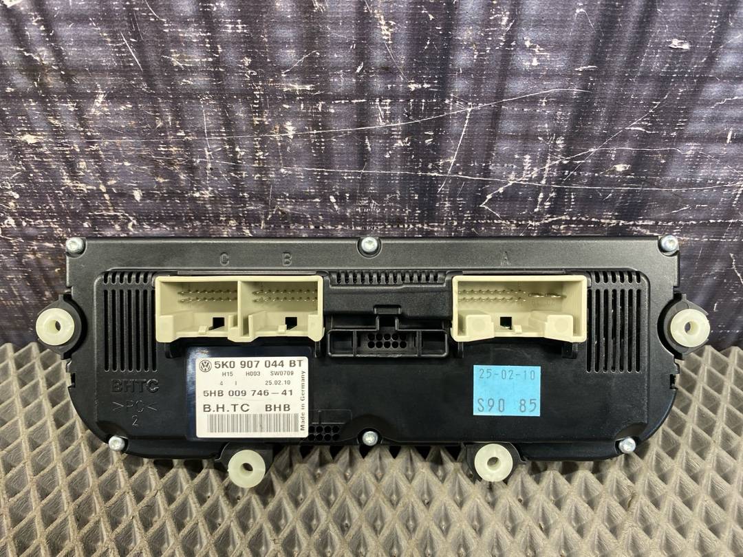 Блок управления климат-контролем, 3500 рублей, Красноярск