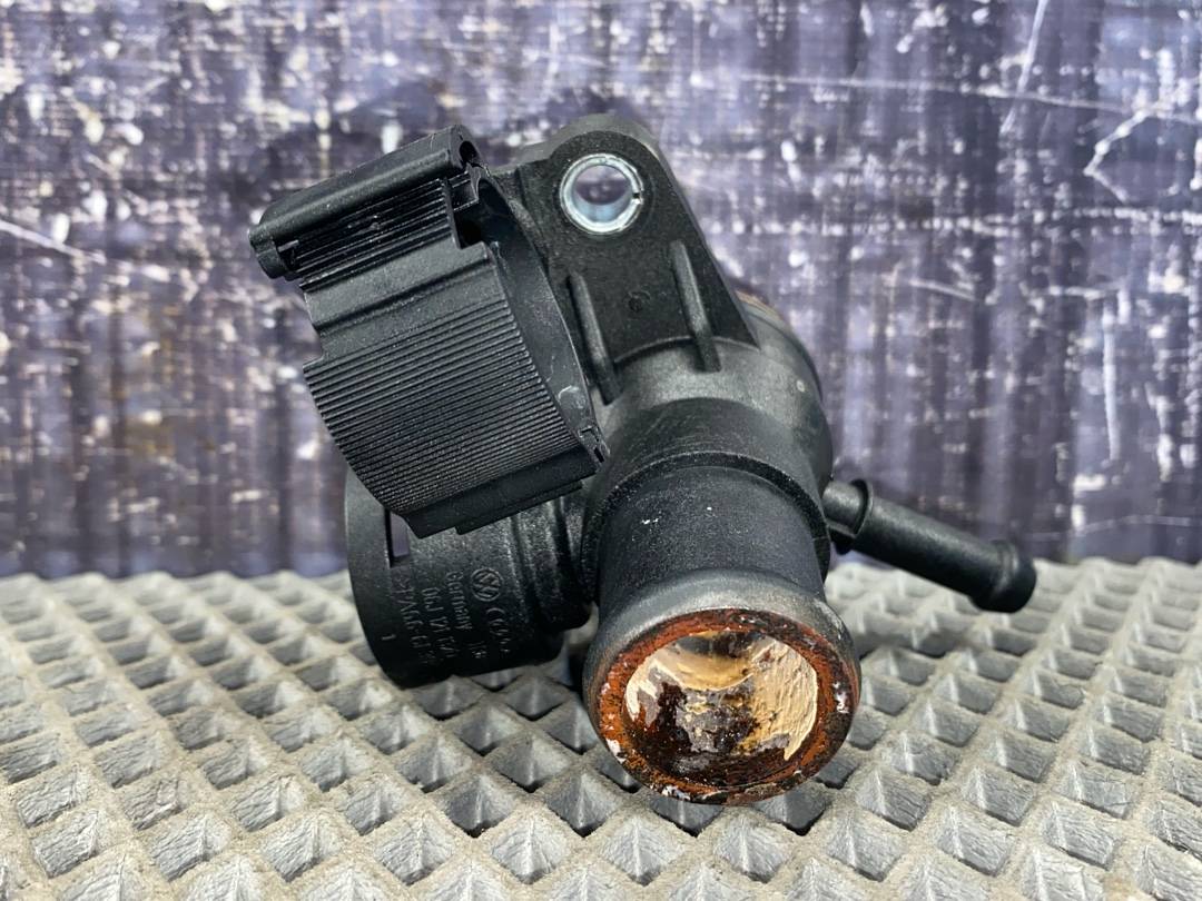 Фланец системы охлаждения, 1360 рублей, Красноярск