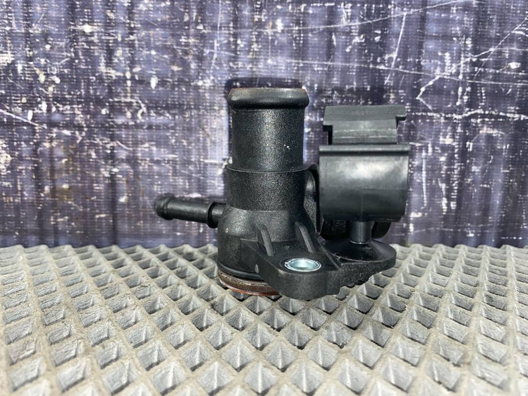 Фланец системы охлаждения, 1360 рублей, Красноярск