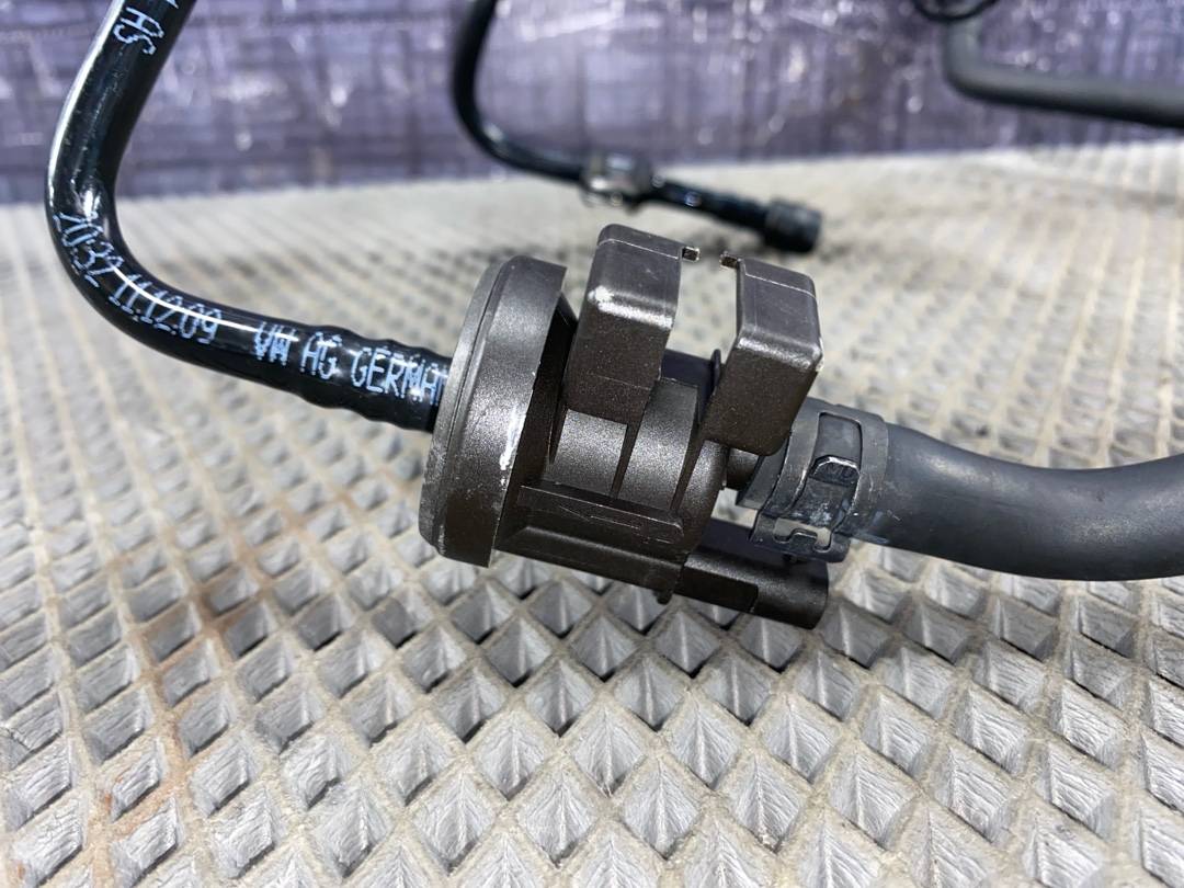 Клапан вентиляции топливного бака, 3730 рублей, Красноярск