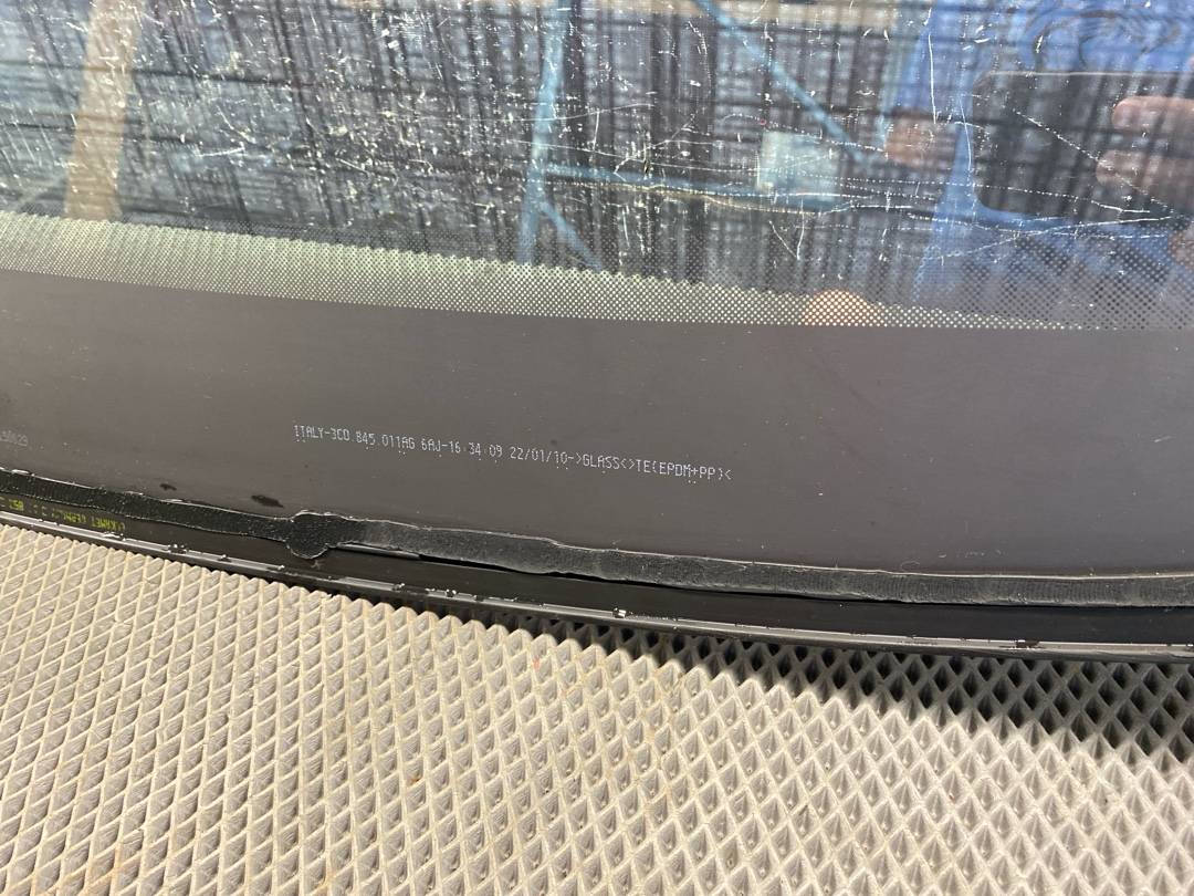 Стекло лобовое, 9620 рублей, Красноярск