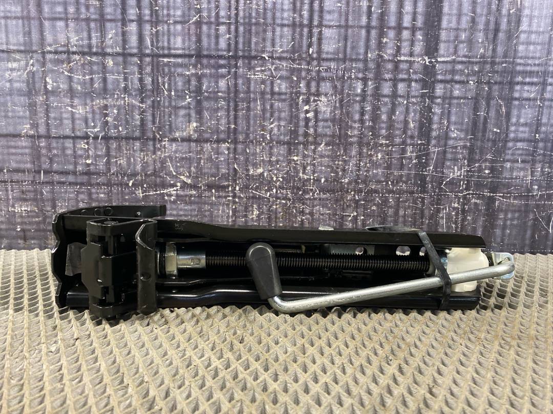 Домкрат, 3670 рублей, Красноярск