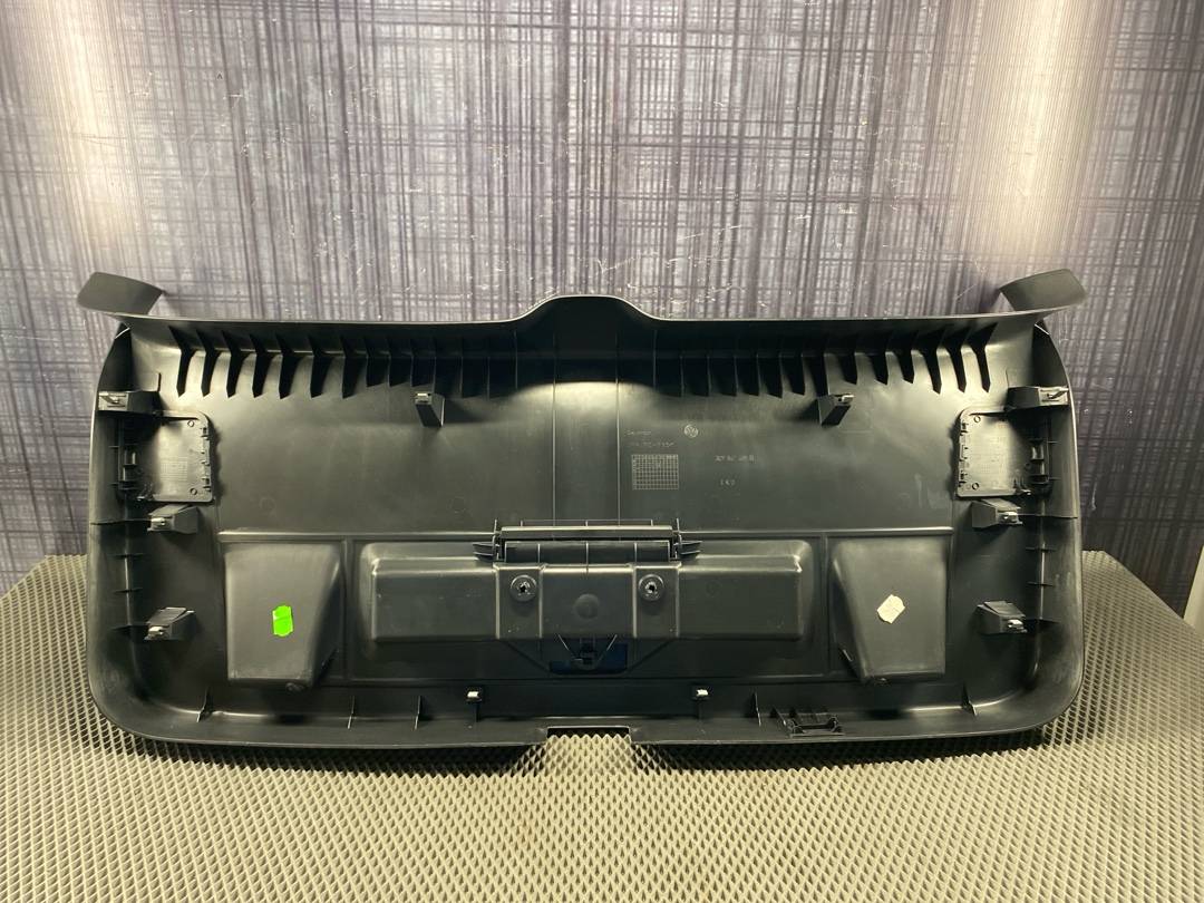 Обшивка крышки багажника, 1880 рублей, Красноярск