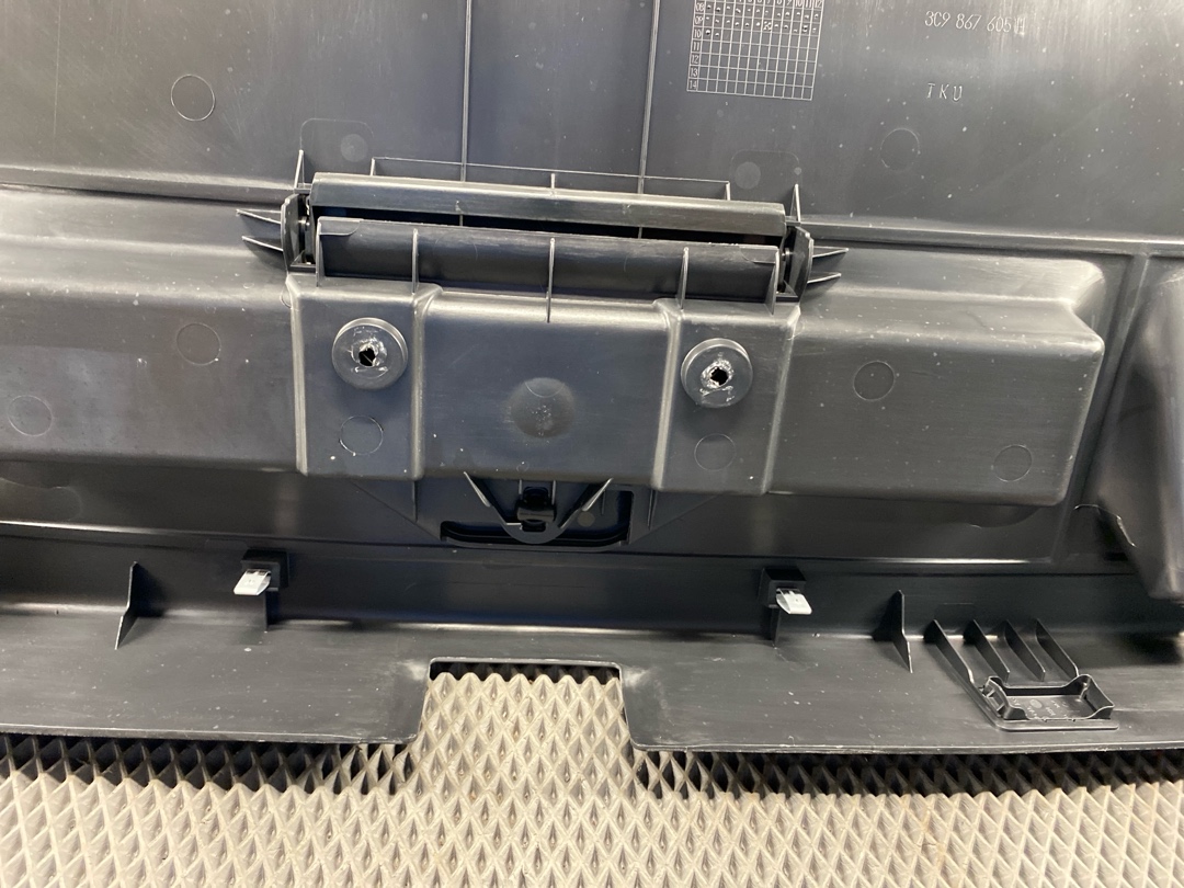 Обшивка крышки багажника, 1880 рублей, Красноярск