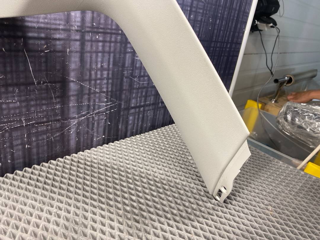 Обшивка крышки багажника, 670 рублей, Красноярск