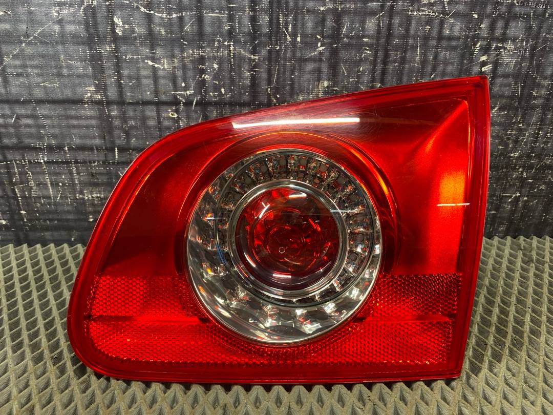 Фонарь в крышку багажника, 3860 рублей, Красноярск