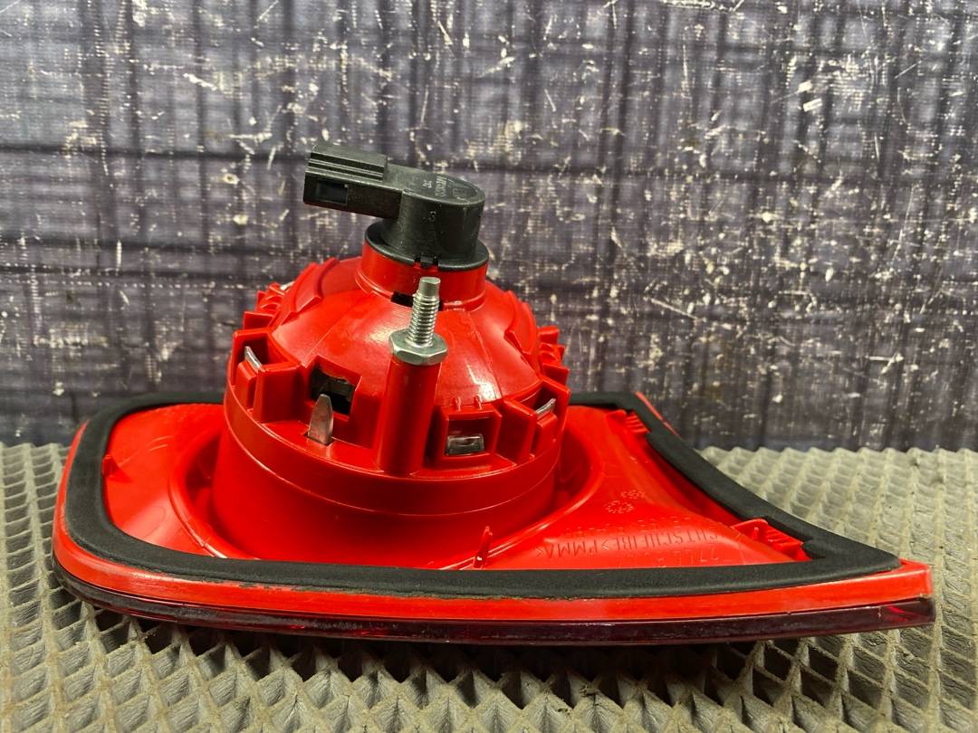 Фонарь в крышку багажника, 3860 рублей, Красноярск