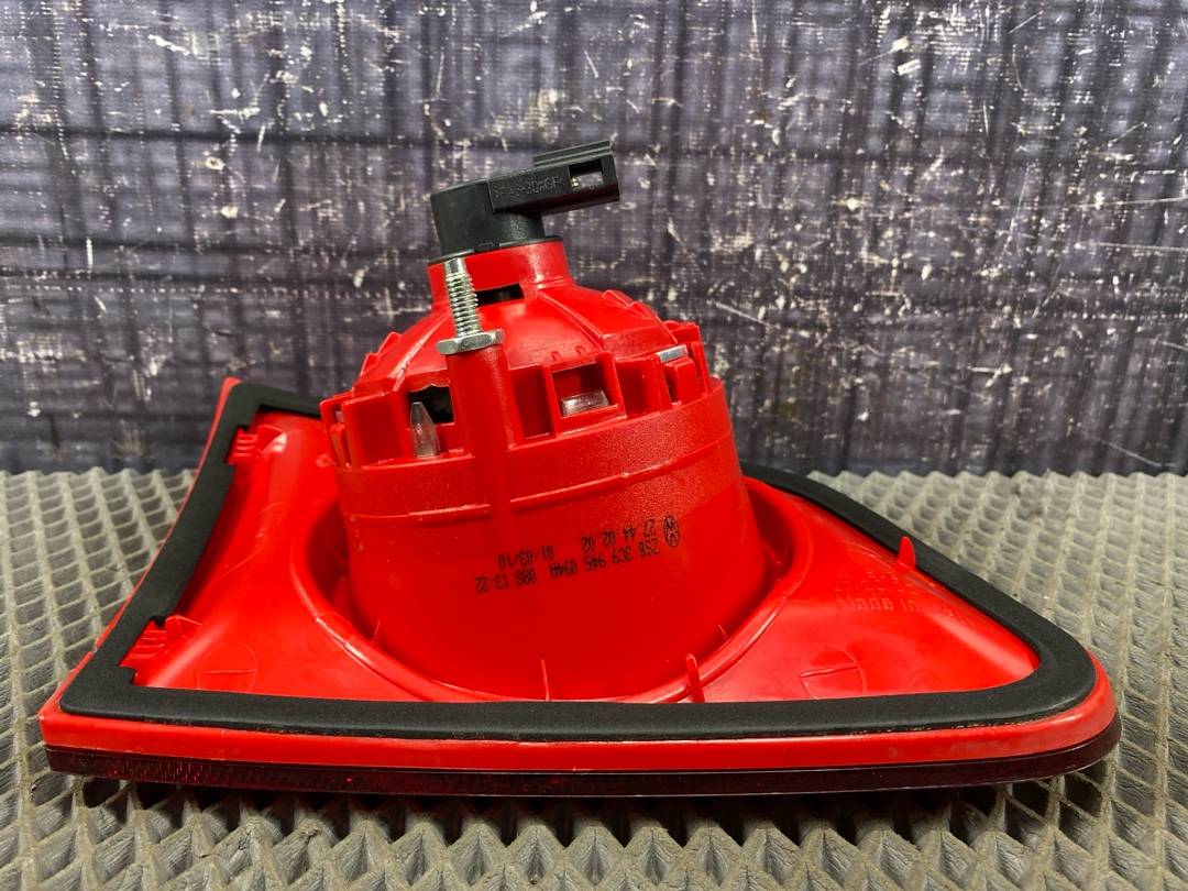 Фонарь в крышку багажника, 3860 рублей, Красноярск