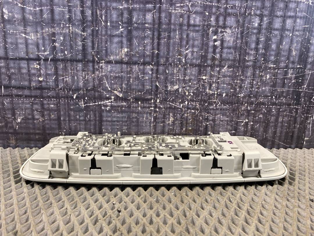 Плафон салона, 1340 рублей, Красноярск