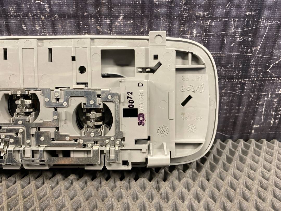 Плафон салона, 1340 рублей, Красноярск