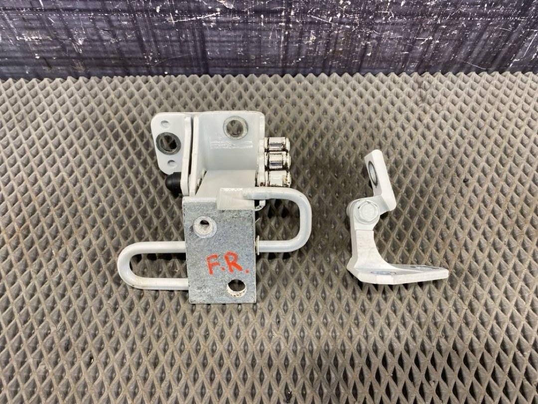 Петля двери, 4890 рублей, Красноярск